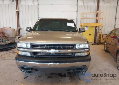 2002 Chevrolet Silverado 1500 Ls из США, поврежденный, VIN 1GCEK19T62E186281